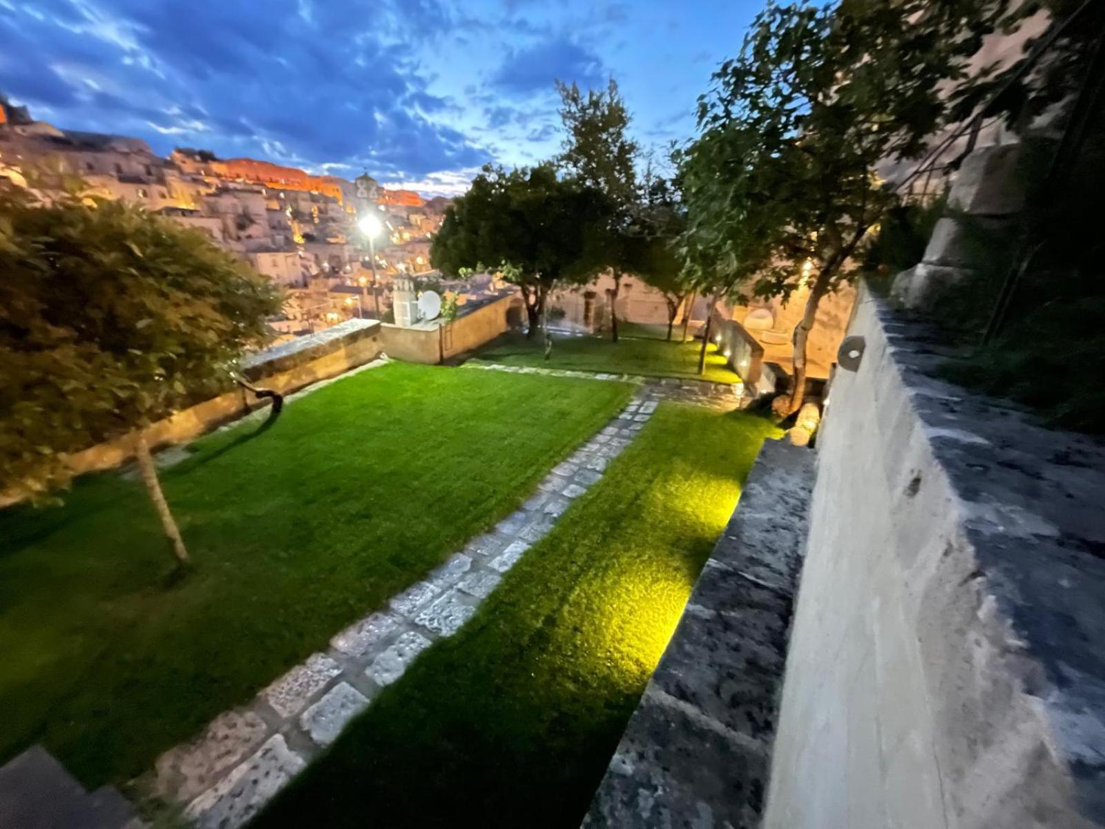 Hotel Giardini Di Luce Matera Exterior foto